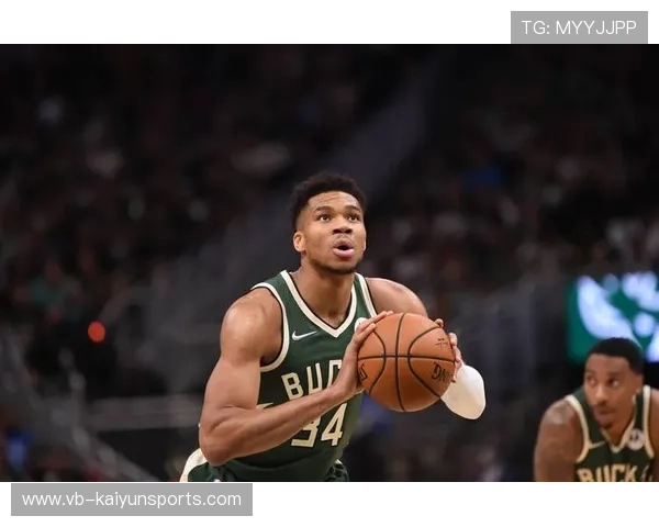 字母哥一条龙强势冲击,雄鹿全场爆发